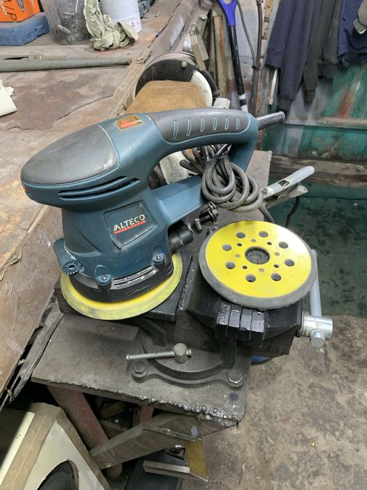 Продаю шлифмашинку 150мм