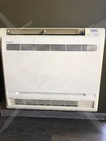 Продава се Тристаен апартамент в Пловдив, Христо Смирненски - 80 кв.м за 1963 €/кв.м - Снимка #8