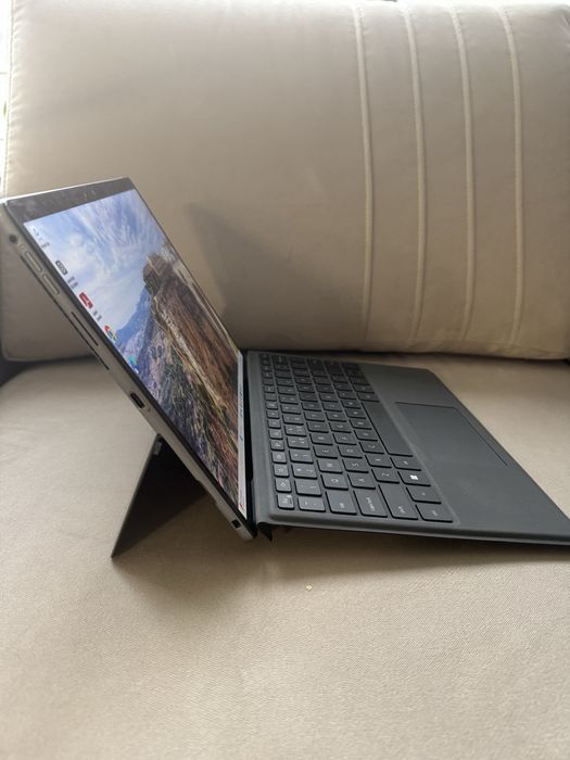 Tableta Dell 7320 Detachable, i5-1140G7, 16GB RAM, 256GB SSD, Pen