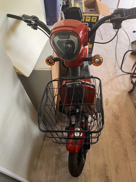 Электроскутер (Мопед)