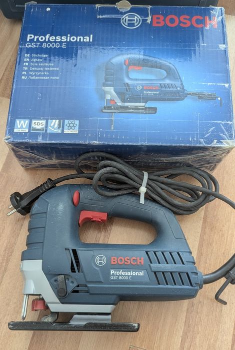 Лобзик Bosch GST8000E Professional