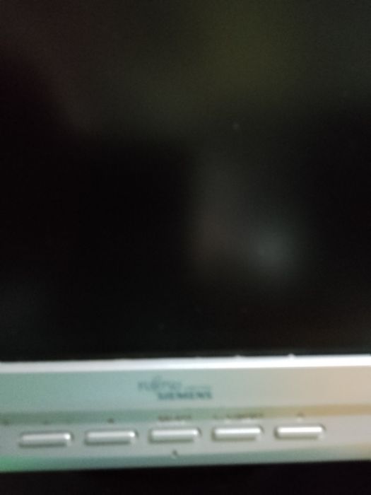 Vând monitor computer