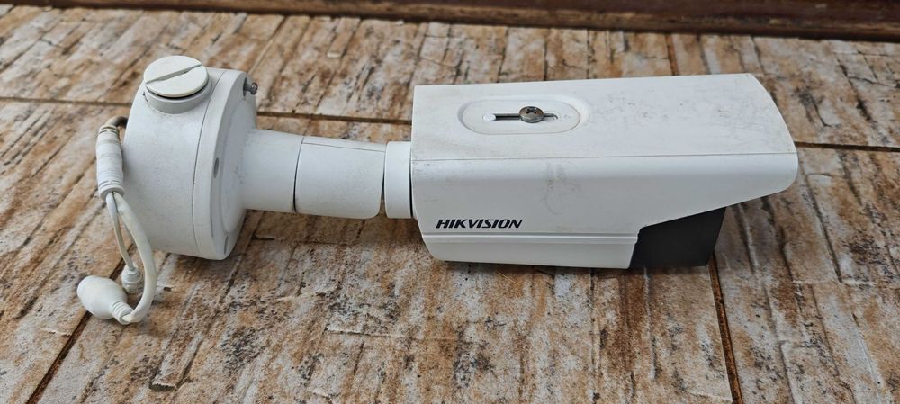 4MP IP булет камера Hikvision DS-2CD2T45FWD-I5