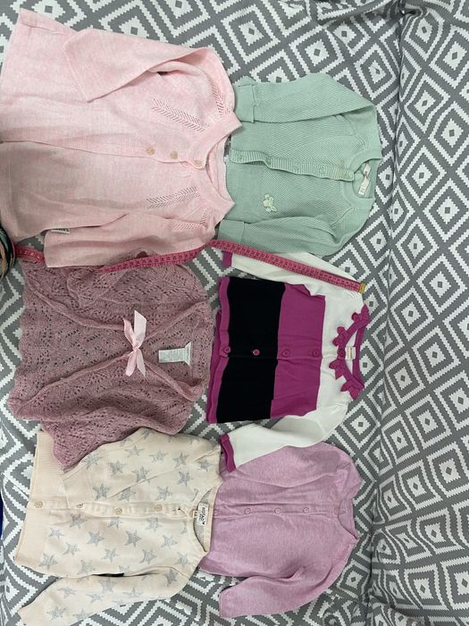 На девочку одежда