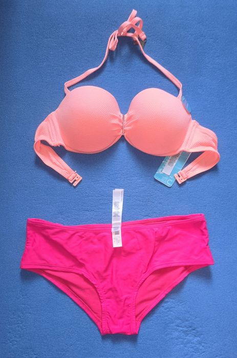 Купальник верх,размер 80D + трусы