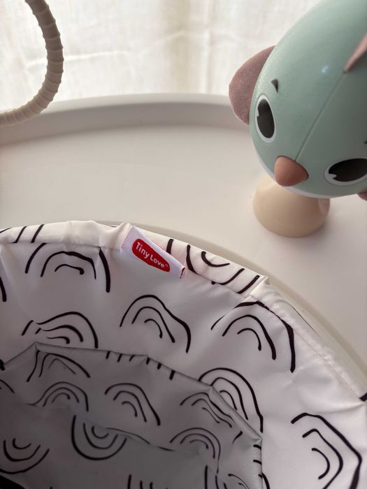 TINY LOVE Стационарен център за игра 5в1 HERE I GROW BLACK&WHITE DECOR