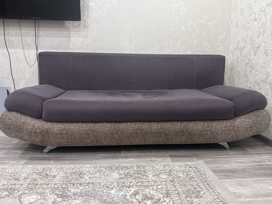 Продам диван в хорошем состоянии