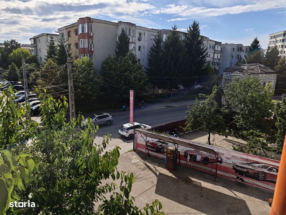 Casă Spațioasă De Inchiriat – Exercițiu | Ideală Pentru Afacere