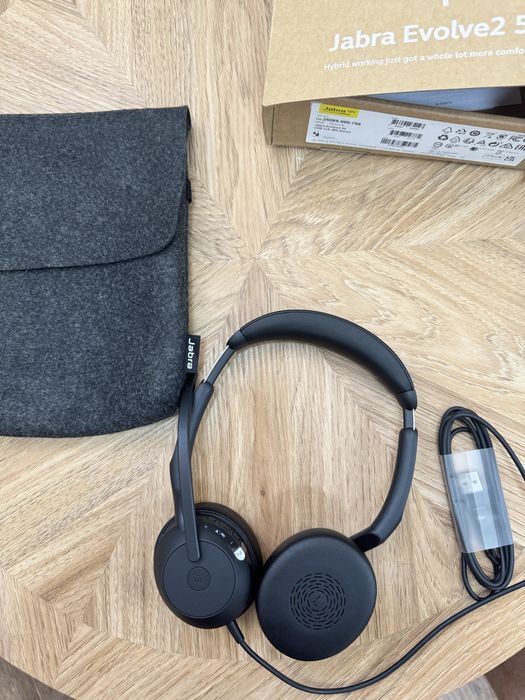 Наушники Jabra Evolve 2