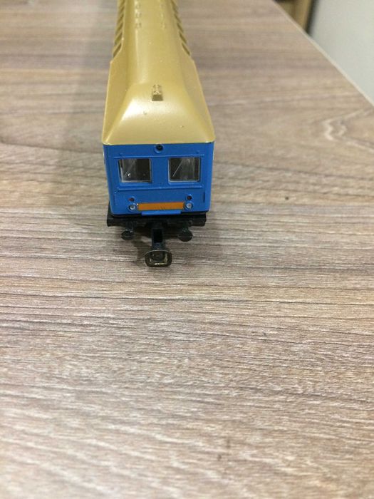 Двуетажен вагон в ТТ