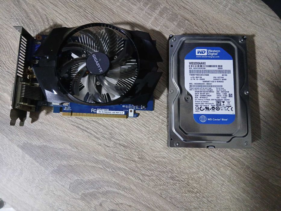 Bundle #1 : Hard Disk + placa video nvidia geforce