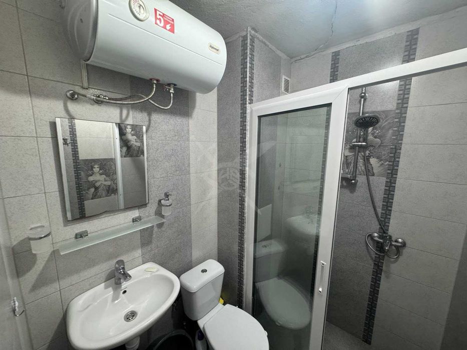 Продава се Двустаен апартамент в Бургас, Меден рудник - зона Б - 60 кв.м за 1442 €/кв.м - Снимка #5