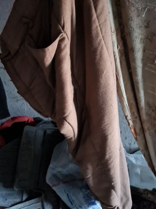 Продам мужские куртки