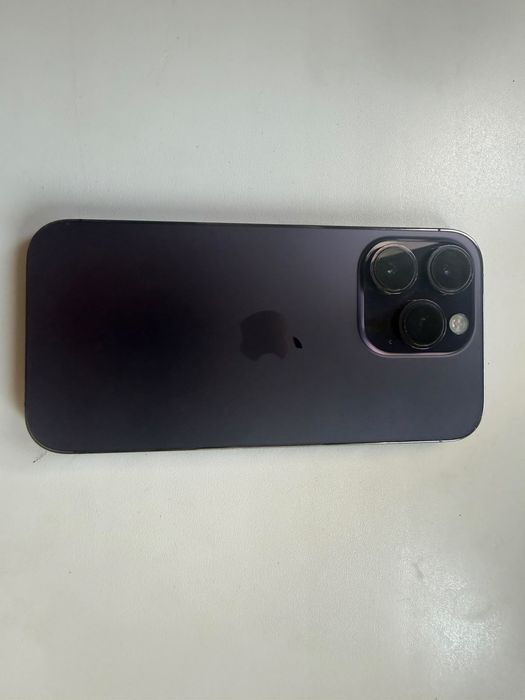 iPhone 14 pro 256 г