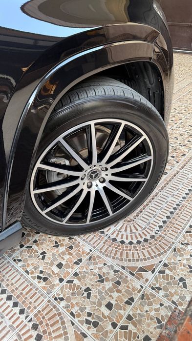 Mercedes-Benz GLS 450