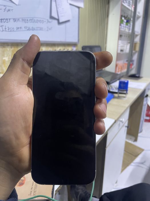 Iphone 14 pro 256gb с доками и коробкой