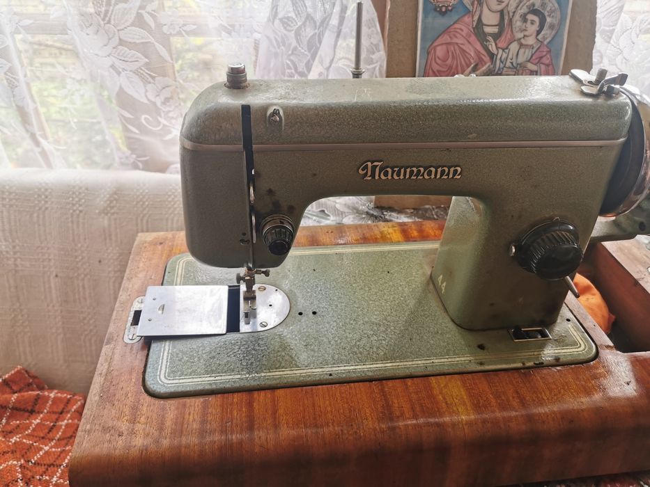 Антикварни шевни машини