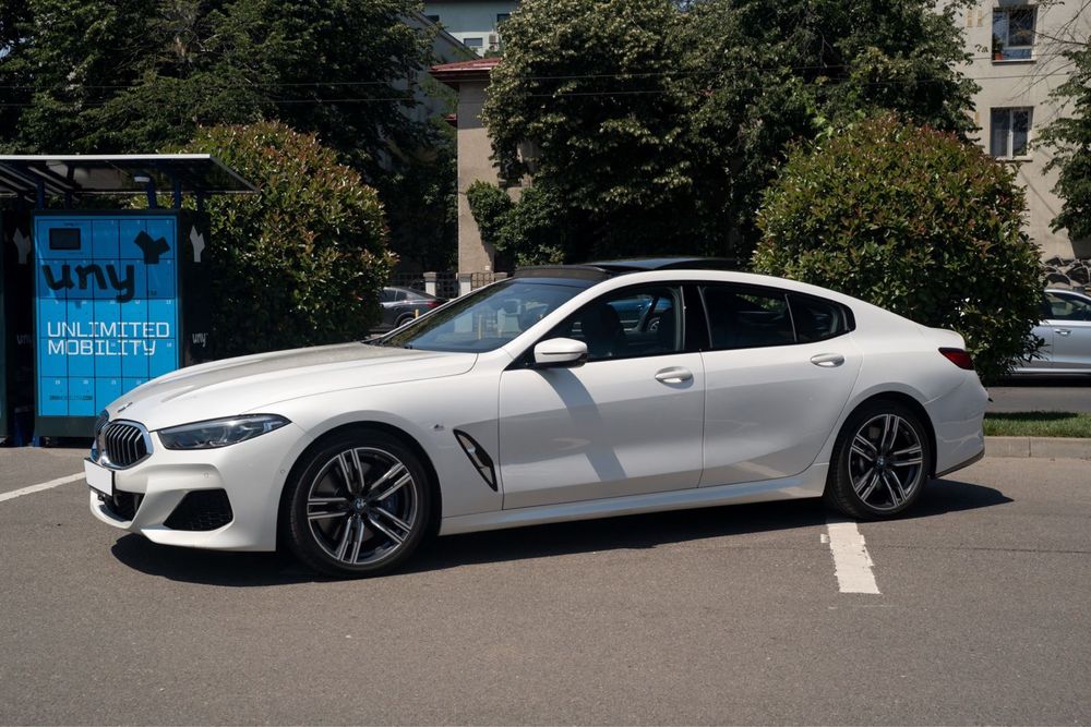 BMW 8 Series 2020 — imagine 2