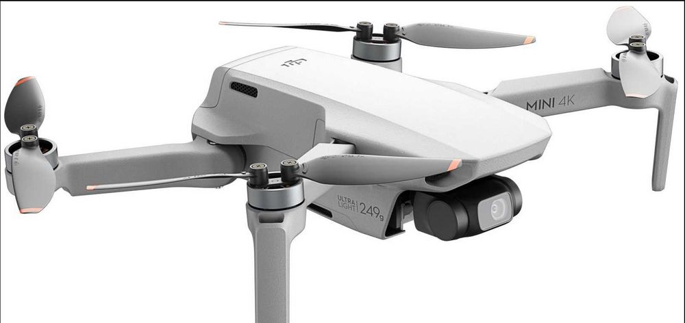 Дрон DJI Mini 4K Fly More Combo
