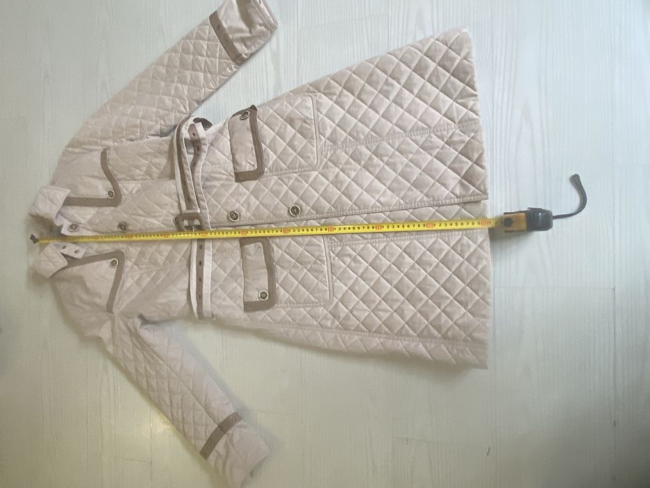 Palton Escada model deosebit