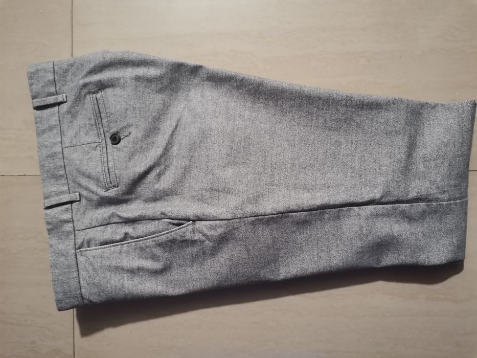 Vand pantaloni TOMMY HILFIGER marimea 33/34 (M)