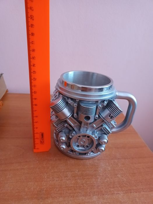 Продам кружку под пиво w6