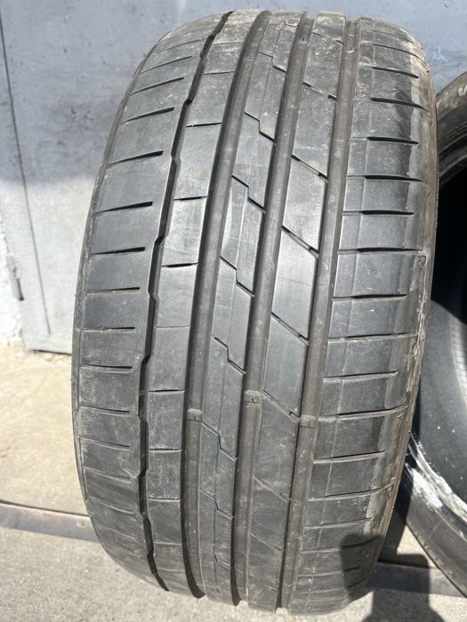 2 бр. летни гуми 225/50/17 Hankook DOT 4821 5,5 mm