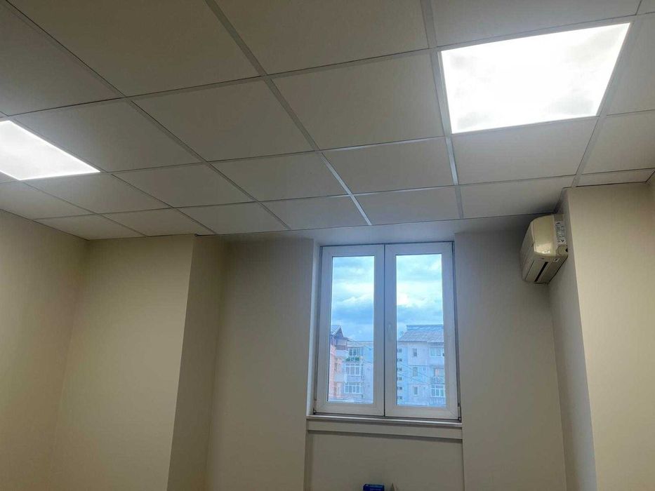 Business in inima Bacaului,spatiu birou si spatiu comercial