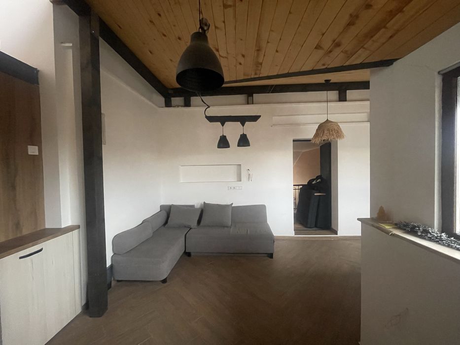 Дава се под наем Етаж от къща в София, Център - 45 кв.м за 648.21 € - Снимка #8