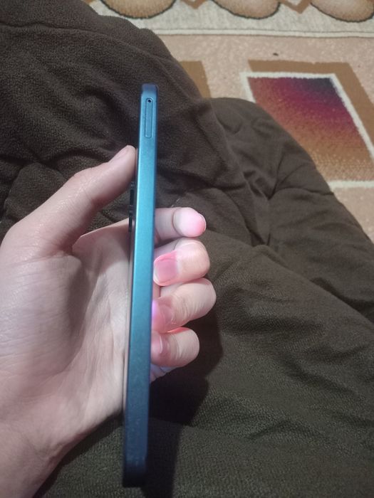 Samsung a16  holati idial