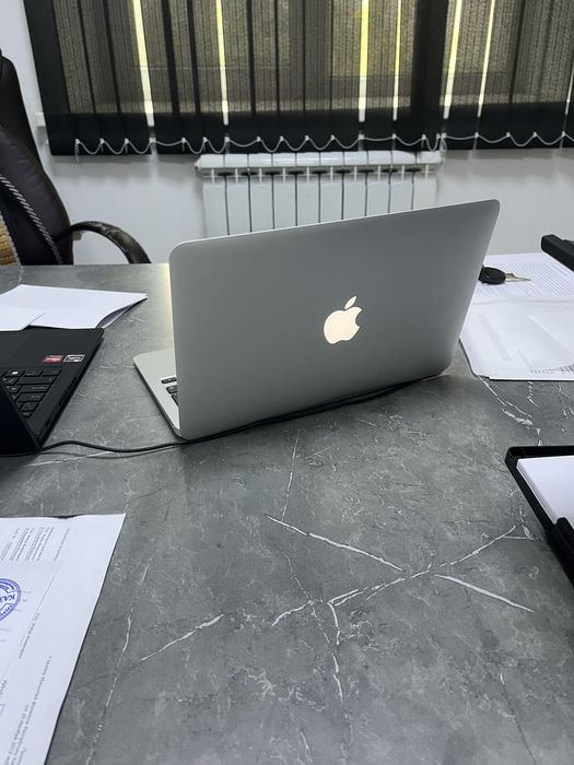 Mak air 11 2015 года EAC оригинал