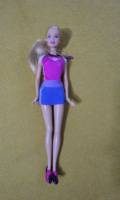 Кукли Barbie и Rainbow High