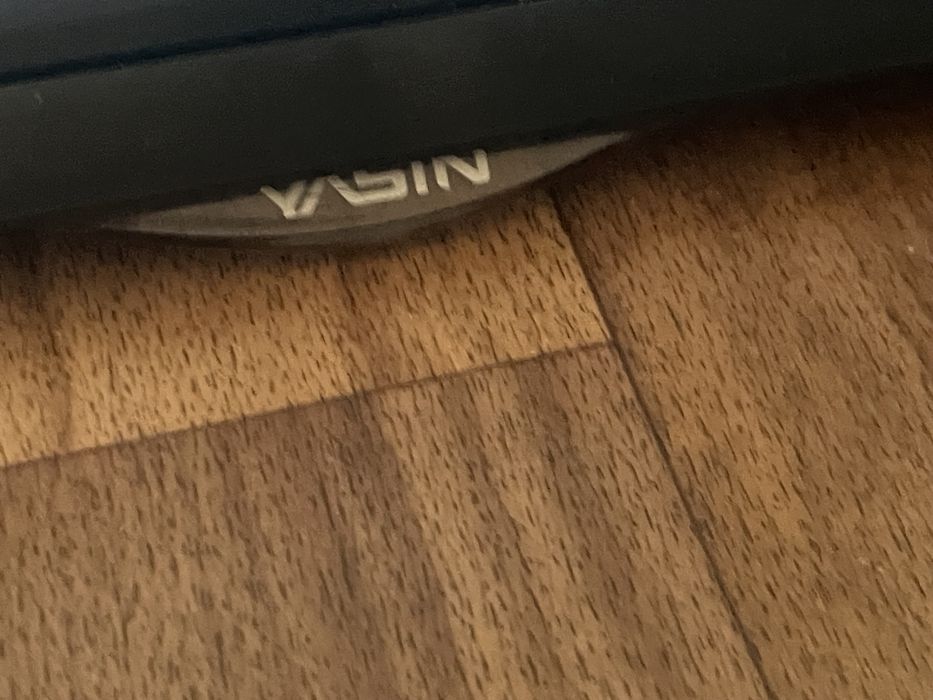 Продам телевизор Yasin32E 59 TS