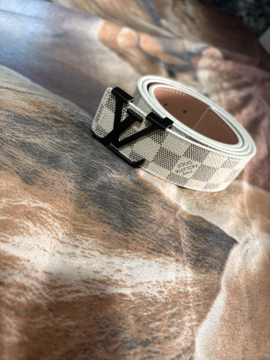 Curea Louis Vuitton