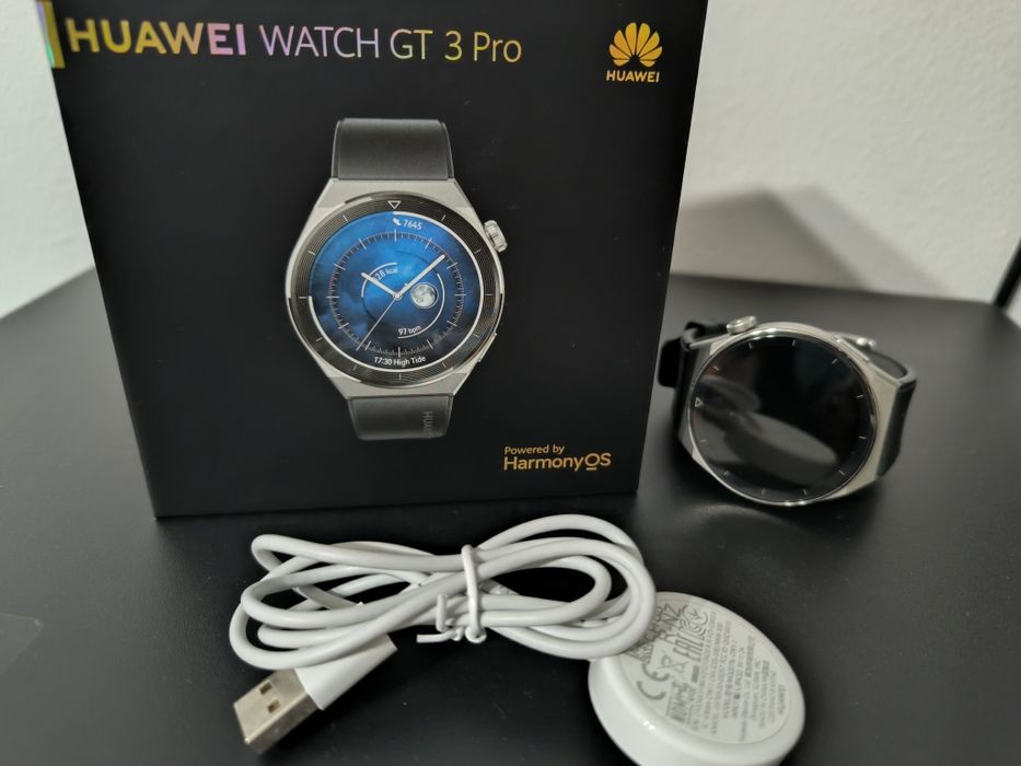 Smartwatch Huawei GT 3 PRO ,carcasa titan,ecran safir,spate ceramic