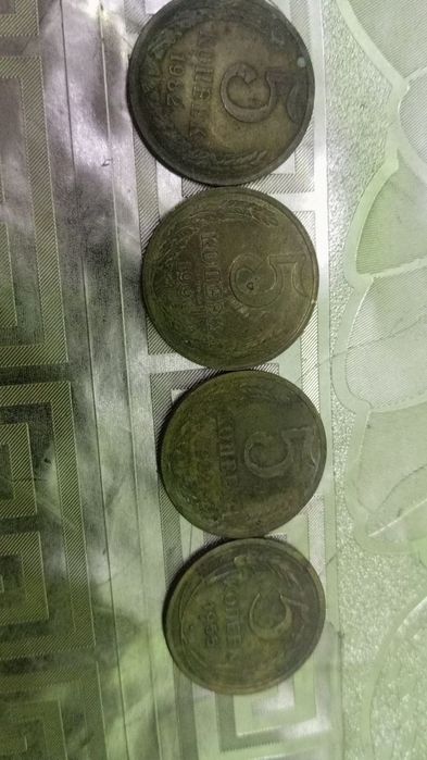 Kolleksiya tangalar sotiladi