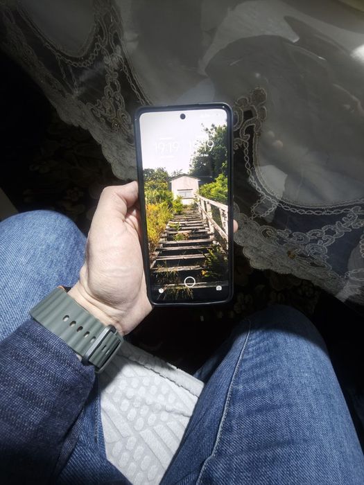 Xiaomi 12 lite 8/256 Гб состояние как на фото, экран без царапин