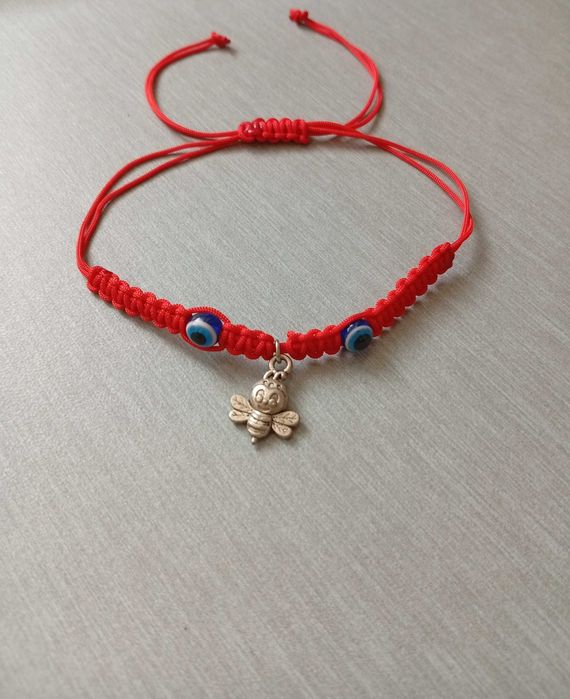 Ръчно изработени гривни