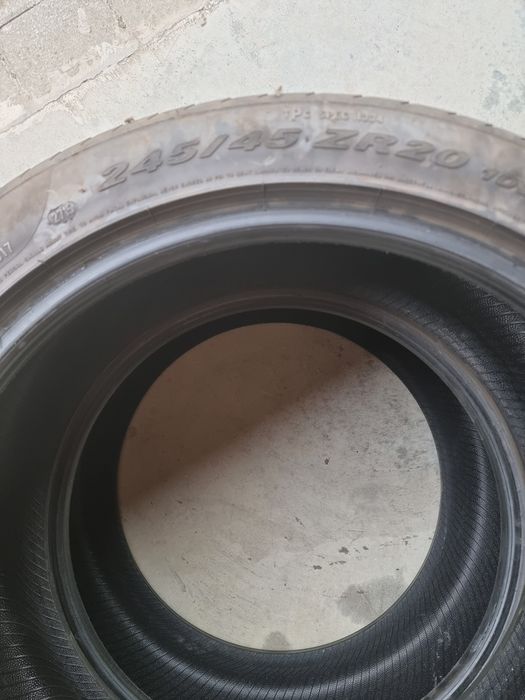 Pirelli 245/45R20