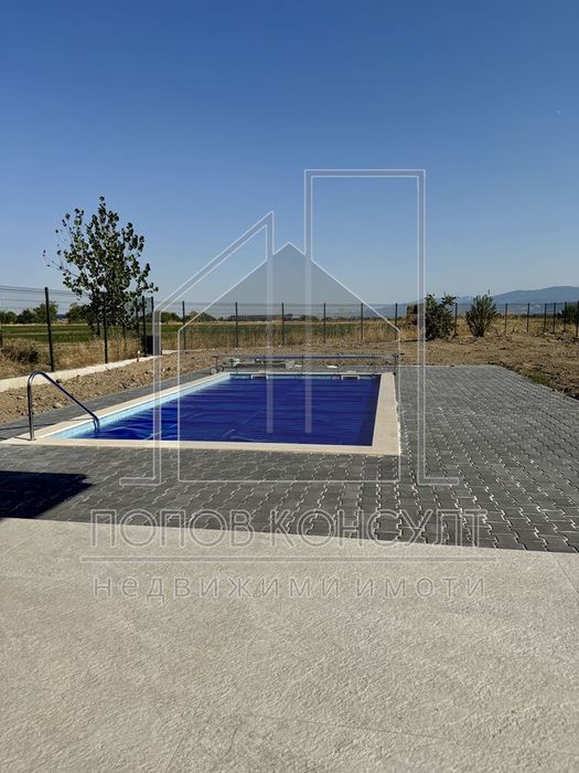 Продава се Къща в с. Радиново, Област Пловдив - 222 кв.м за 2928 €/кв.м - Снимка #9