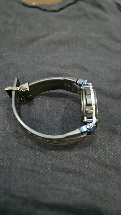 CASIO MTGB1000XB1A carbon series