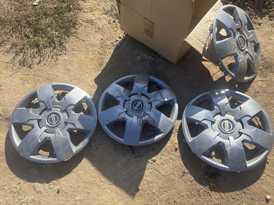 Продам колпак от ниссан , р16