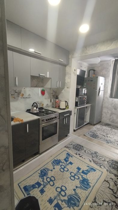 3 mikro rayon 4 etajli dom 2 etaj  3 xonali uy  56000$