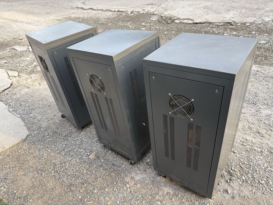 * VOLTRA SVF-D20000VA латерные стабилизаторы напряжения 100V-220V в от