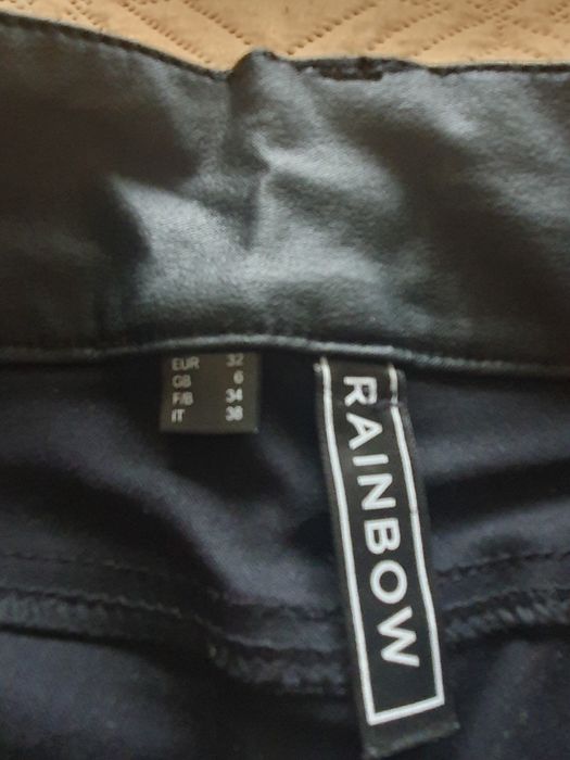 Pantaloni imitatie piele