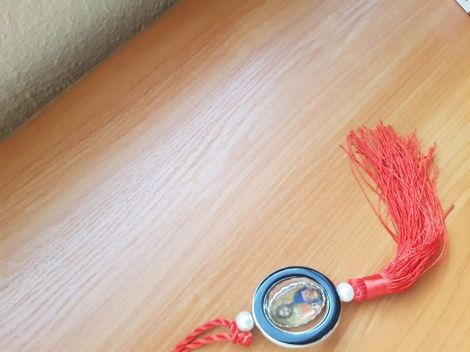 Продавам иконка за автомобил