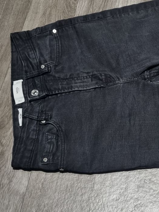 Джинсы новые фирмы Lee  34