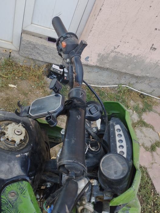 Мотоцикл пит байк