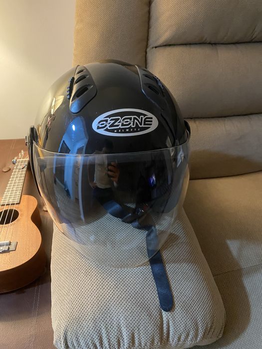 Vând Cască Ozone motor/scuter