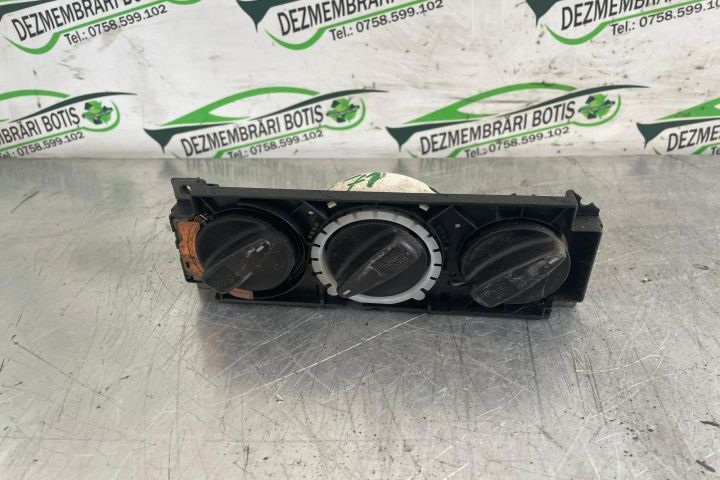 Comanda AC 1H0 820 045C BBB Volkswagen VW Polo a 3-a generatie 6N